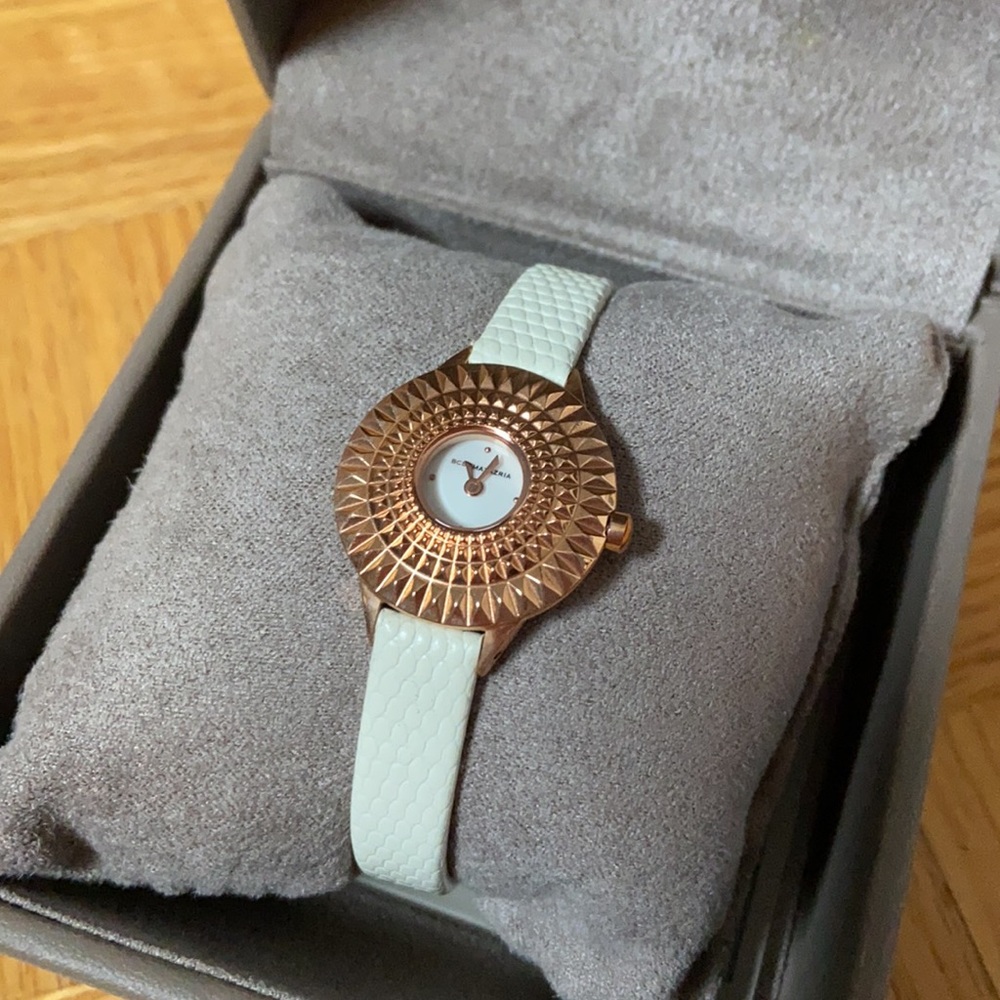 BCBG MAXAZRIA - Watch